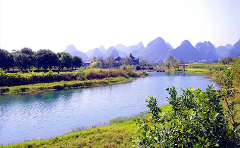 夕阳红—全景【广西】 桂林.木龙湖、象鼻山、独秀峰、阳朔、船游漓江、南宁、中越边境、德天大 瀑布、通灵大峡谷