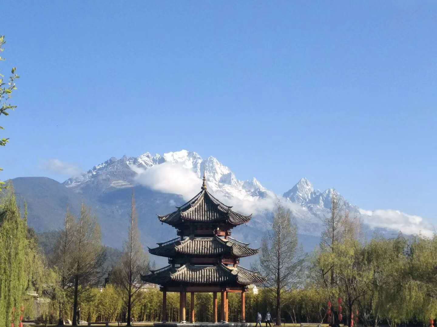 玉龙雪山